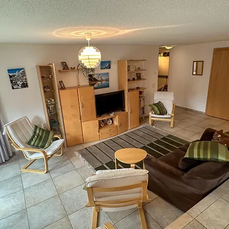 Appartement Lindi- Inspiring Place With View Over